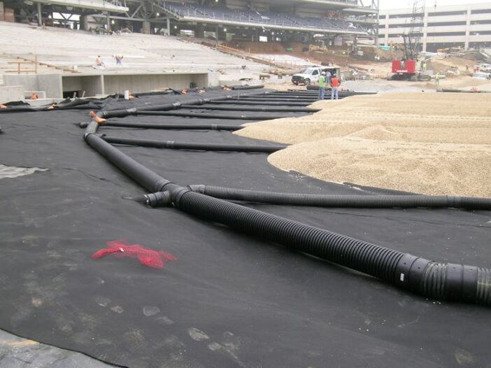 What is the Difference Between Woven and Non-Woven Geotextile Fabric?